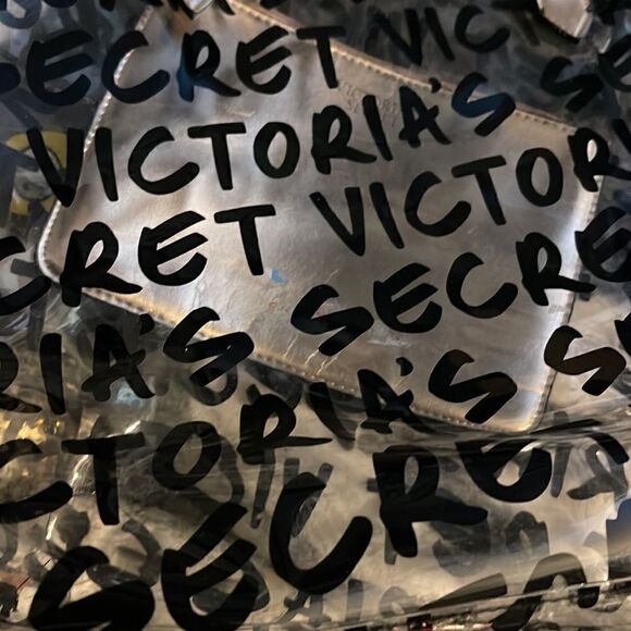 Victoria’s Secret vs clear Transparent logo Totebag purse pocketbook w/wristlet - Picture 7 of 7